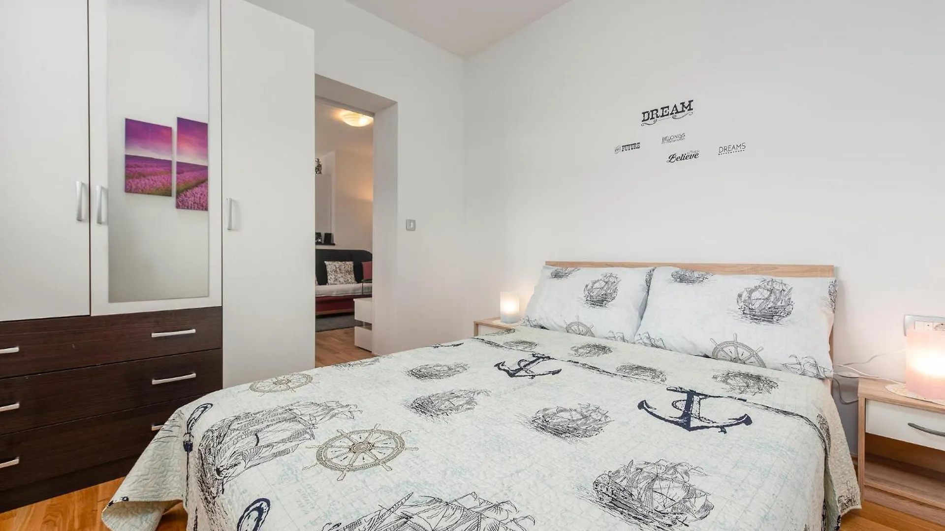 Awesome Apartment In Veli Iz With House Sea View