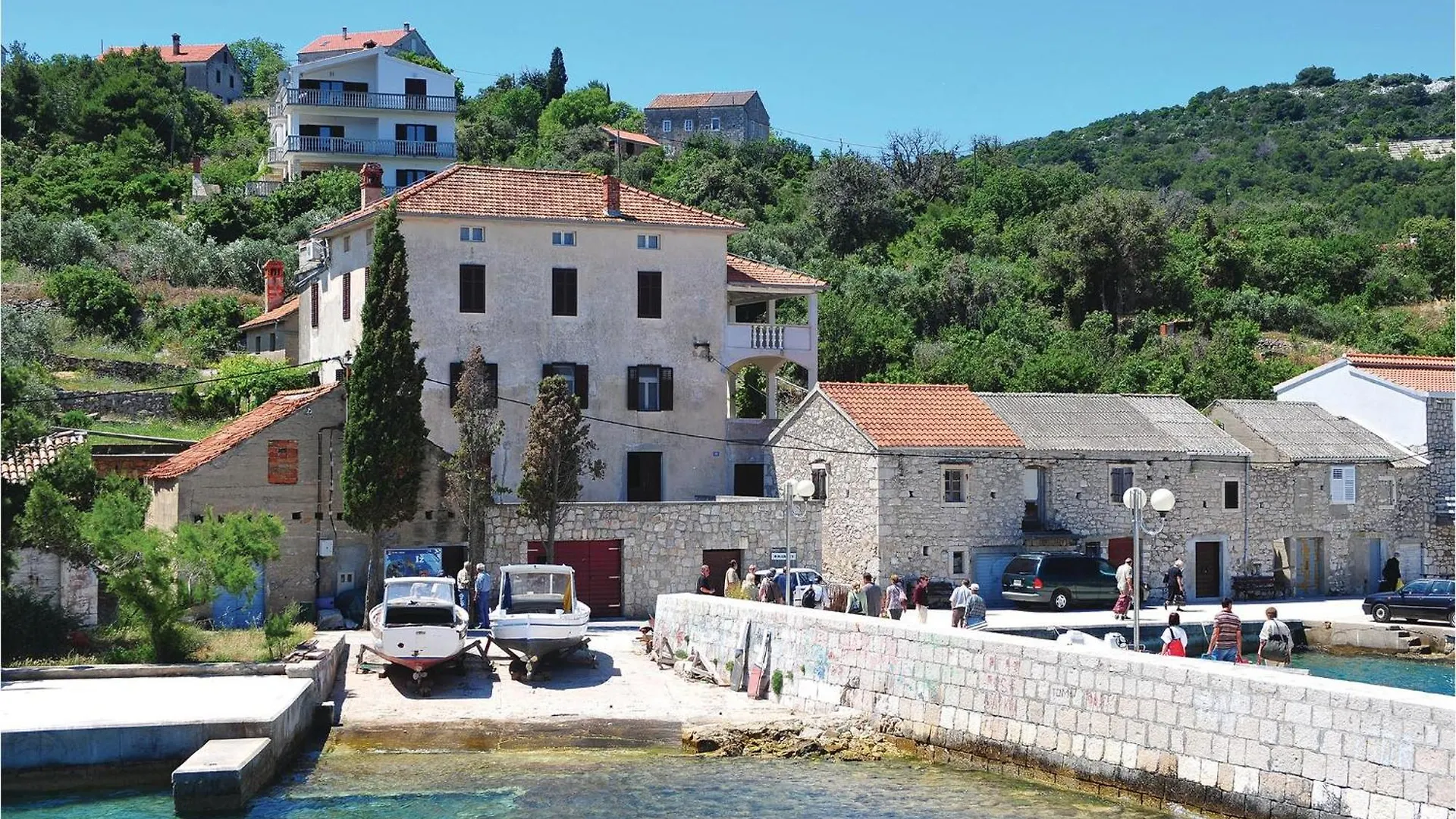 Awesome Apartment In Veli Iz With House Sea View Croatia